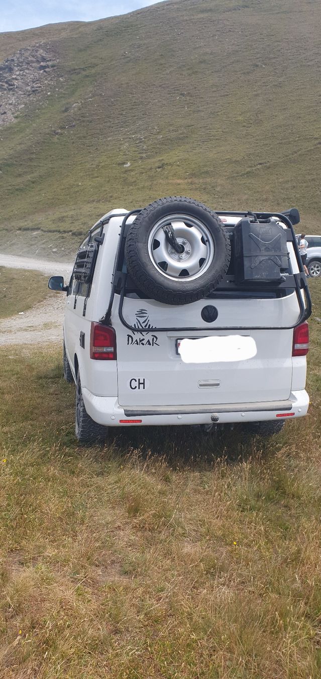 Travi: VW T5 Heckklappenträger ohne Module – Usato da Marbach SG venduto da jan_55tn 7