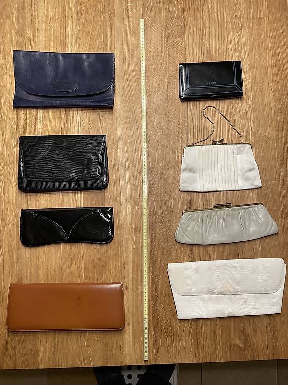 Taschen für Damen: Taschen Vintage – Gebraucht aus Lamboing von Sudaliso4