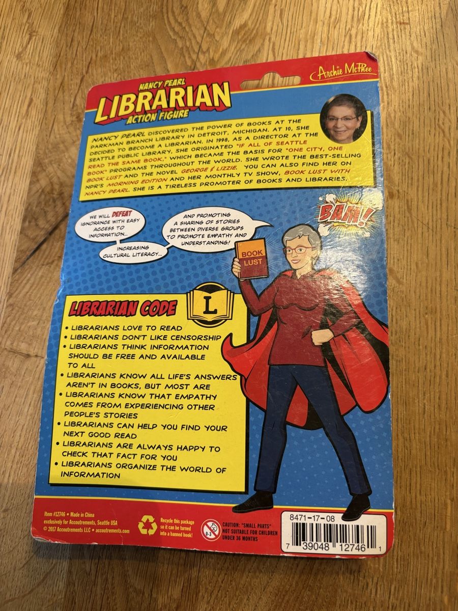 Figuren: Nancy Pearl Librarian Action Figur, Originalverpackt! – Neu (gemäss Beschreibung) aus Gossau SG von Dobby1974 1