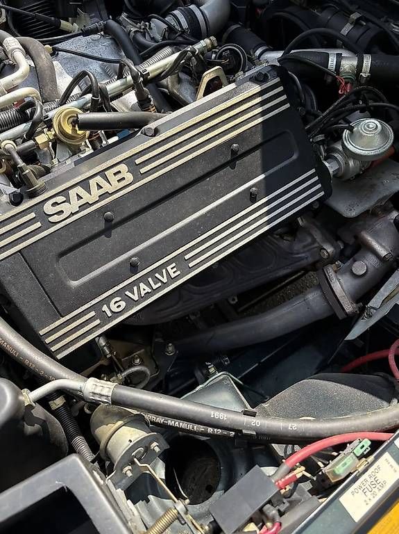 Automobili: Saab 900 Cabriolet 2.0-16 Turbo SE – Usato da Langenthal venduto da Goergens10 9
