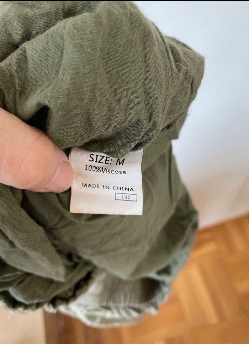 Pantaloni: Luftig weite Stoffhose, 100 % Viskose, Gr. M, Sommer – Usato da Wetzikon ZH venduto da dor_rmq2 3