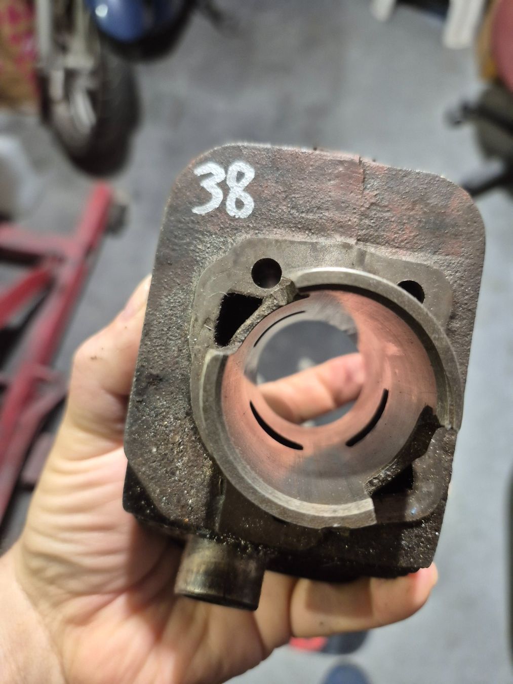 Piaggio Parti ricambio per ciclomotori: Piaggio ciao cylindre et culasse – Usato da Collombey venduto da mot_ryp9 9
