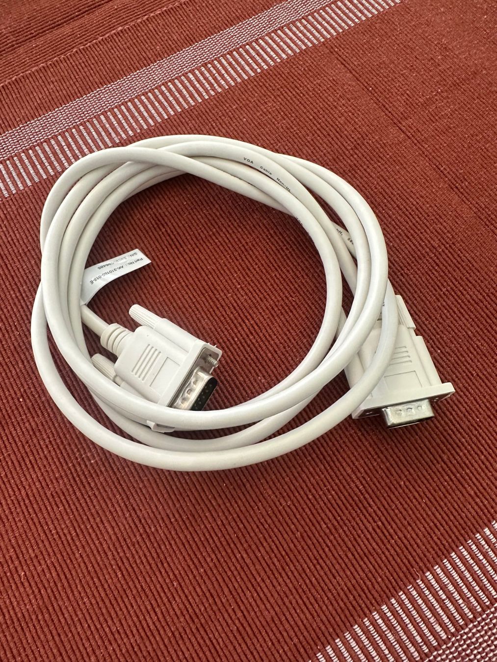 Cavi: Câble VGA – Usato da Payerne venduto da pop_ghf9