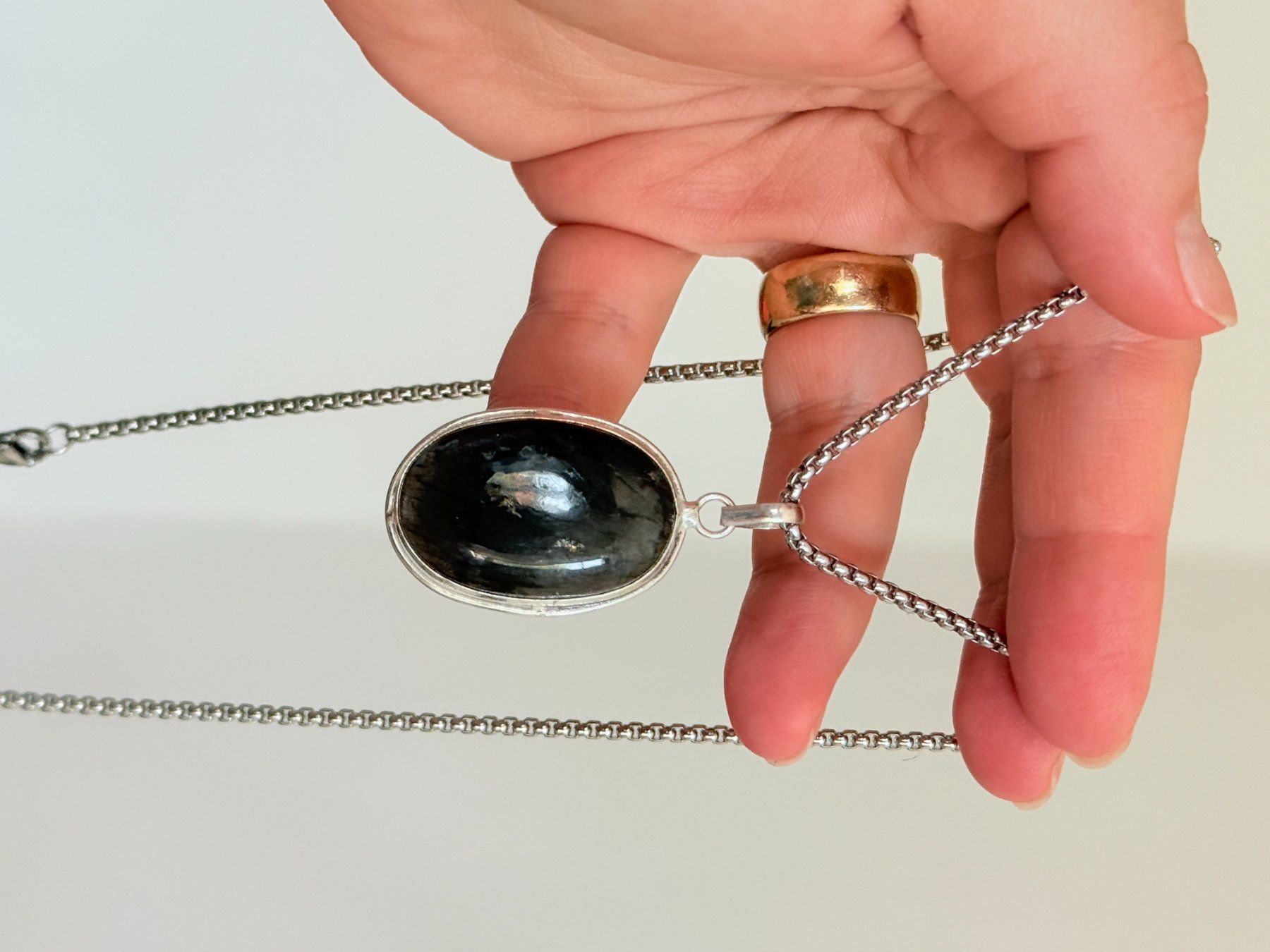 Colliers: Labradorite necklace – Neuf avec emballage d'origine à Genève par AGBERG 8