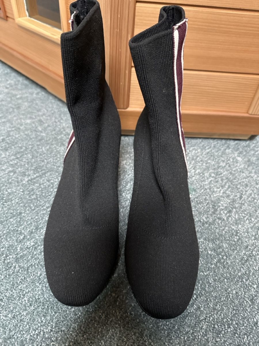 Damenschuhe: Stiefeletten Strick schwarz Gr 40 – Neu (gemäss Beschreibung) aus Baltschieder von YmroBe 1