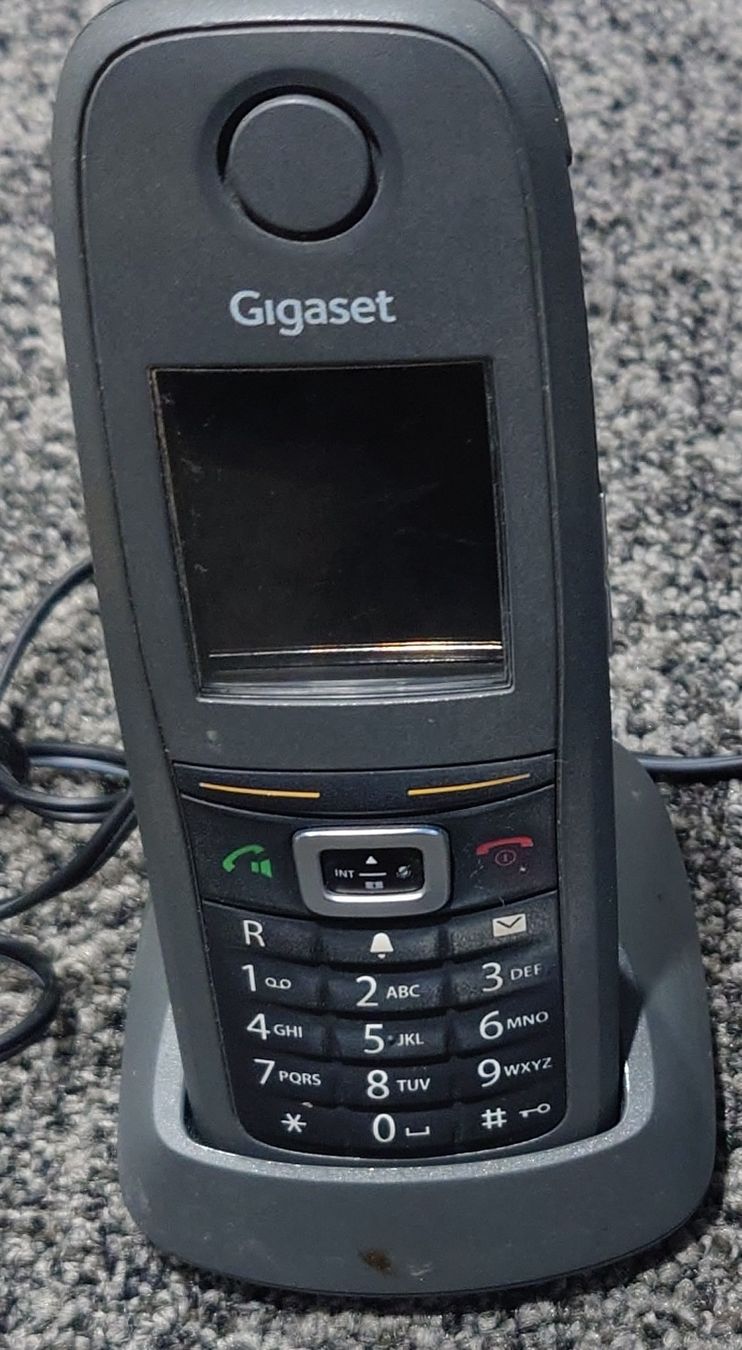 Gigaset Telefoni: 2x Gigaset Schnurlostelefon R630H PRO – Usato da Winterthur venduto da Tenderizer3000