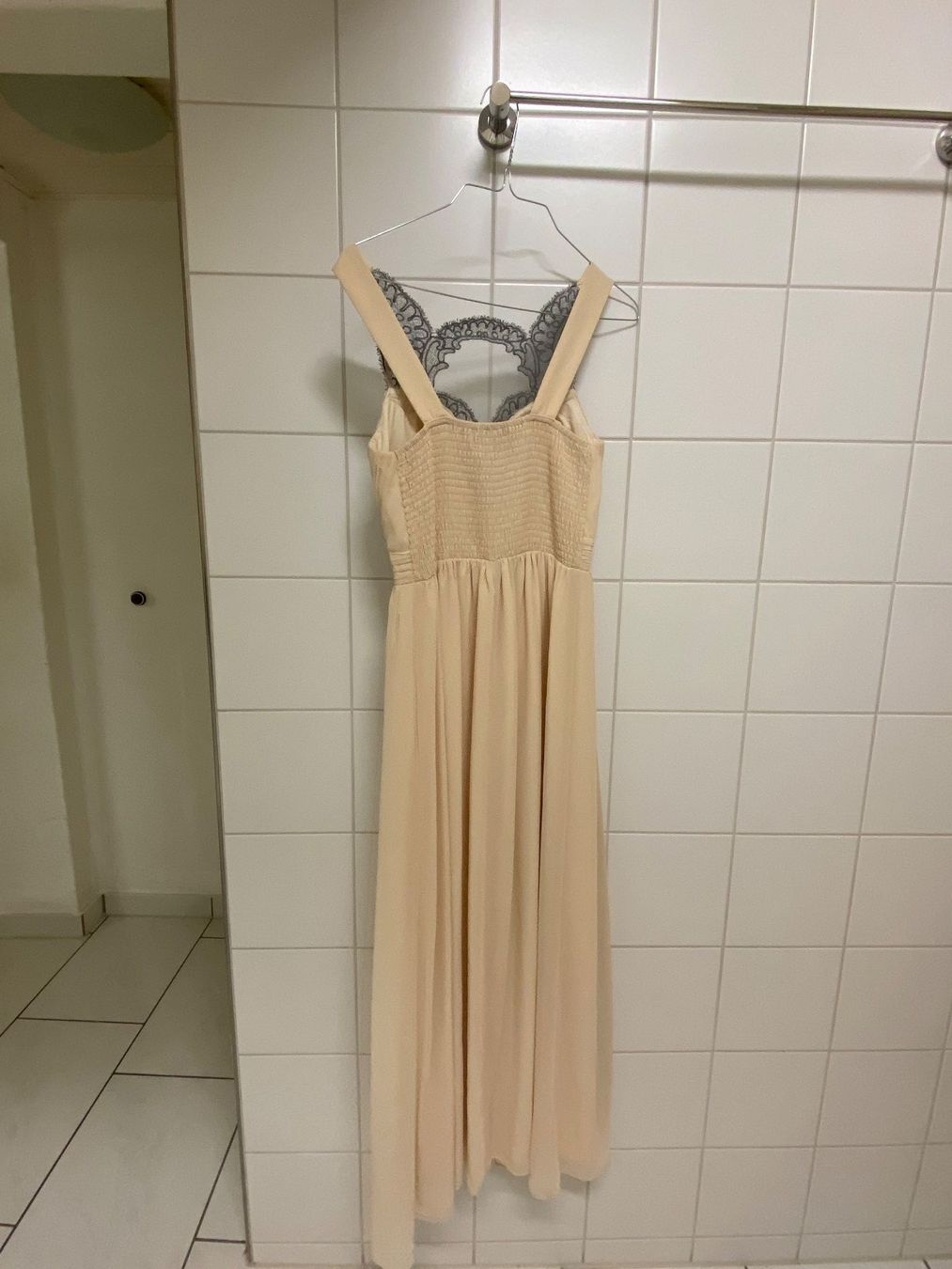 Vestiti: Wunderschönes Abendkleid / Galakleid, creme/beige – Nuovo (secondo la descrizione) da Solothurn venduto da sabrina.m.solothurn 4