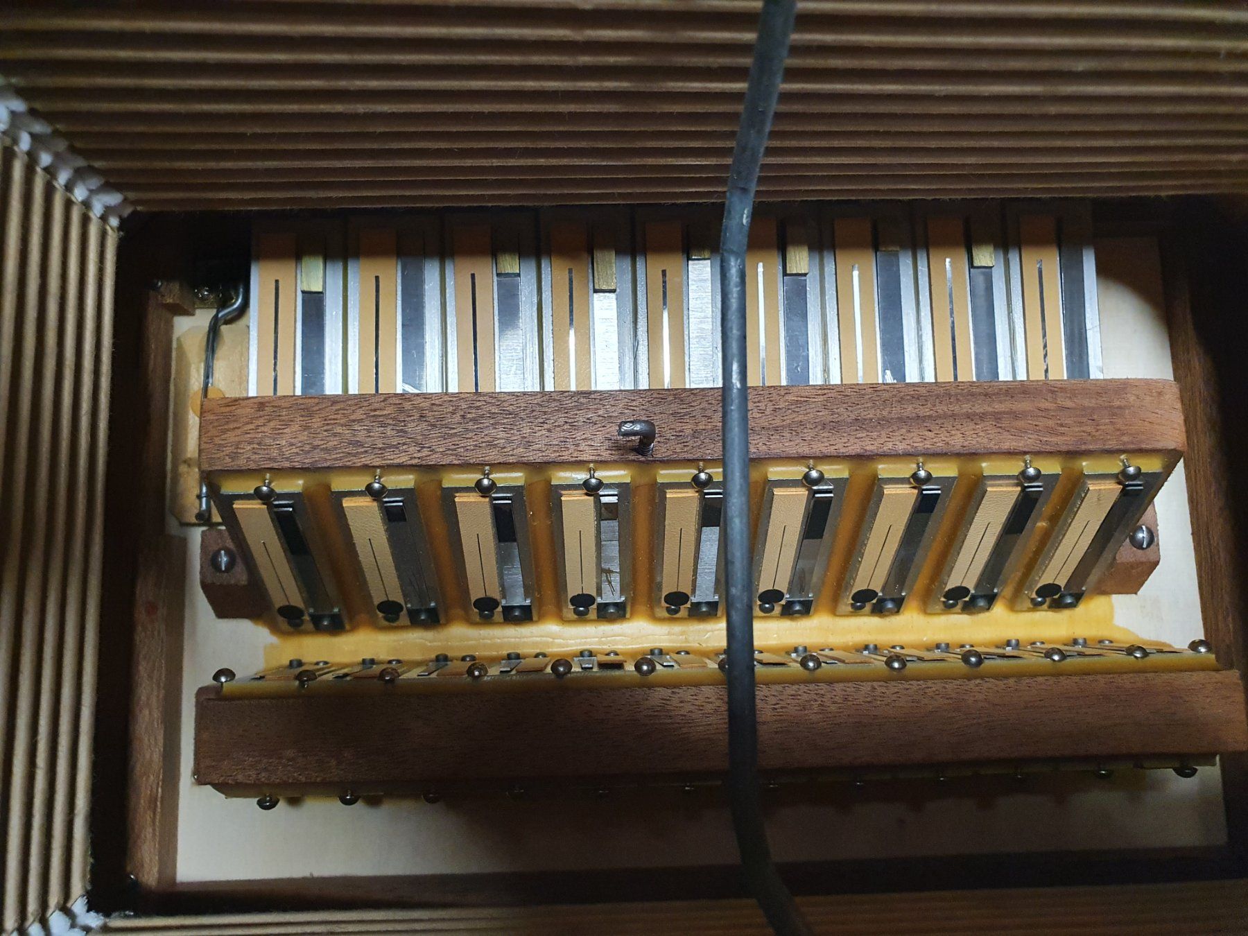 Musikinstrumente: Zuger Schwyzerörgeli – Gebraucht aus Ecublens VD von Jonasric 2