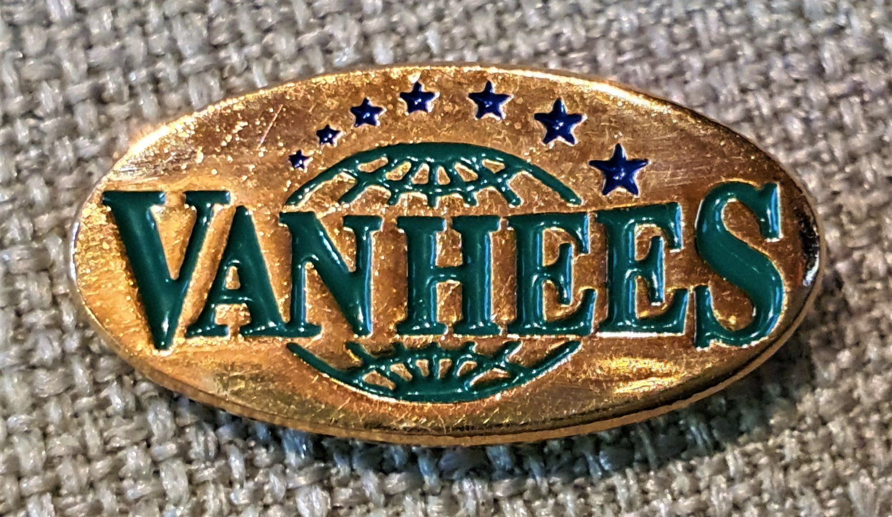Scarpe da donna: I355 - Pin VANHEES Sterne Globus – Usato da Reinach BL venduto da Boston-Verkauf