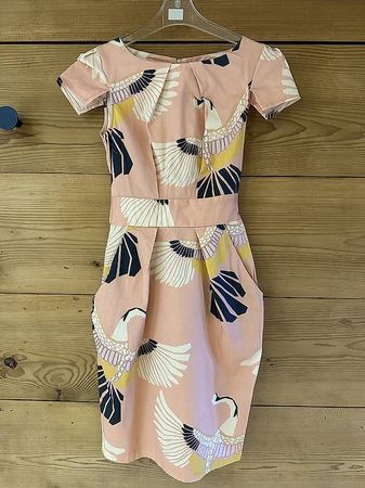Sommerkleid Marke Closet Gr. EU 36 (UK 8)