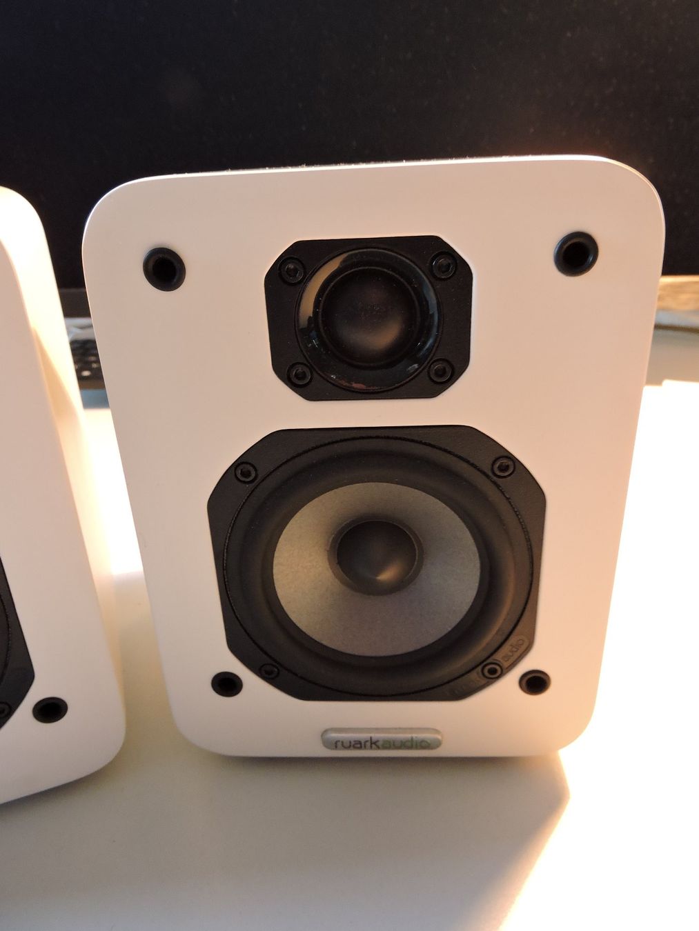 Ruark Casse acustiche: Ruark Audio MR1 Bluethooth Lautsprecherset Weiss – Usato da Hauptwil venduto da Borusse01 3