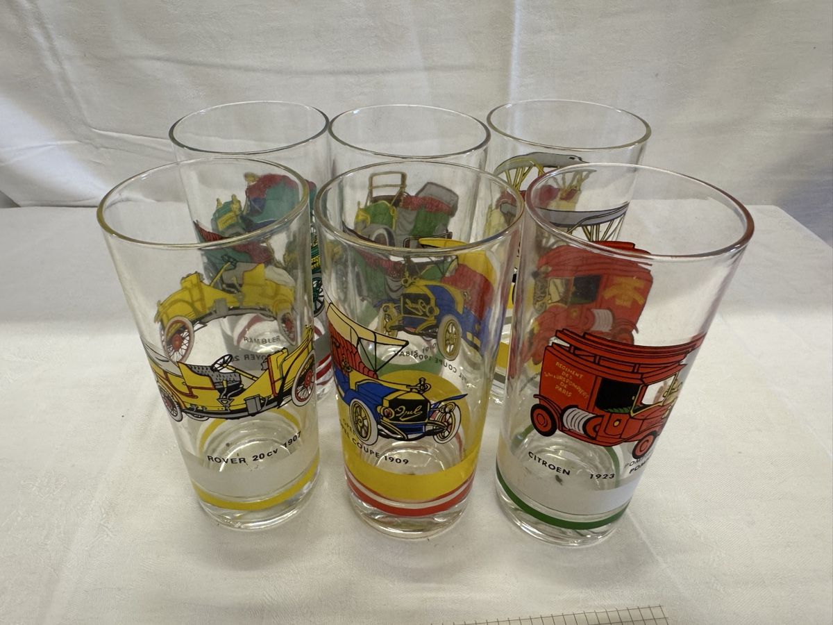 Bicchieri: Vintage-Trinkgläser mit Oldtimer-Motiven. – Usato da Gränichen venduto da onkel_xxl 1