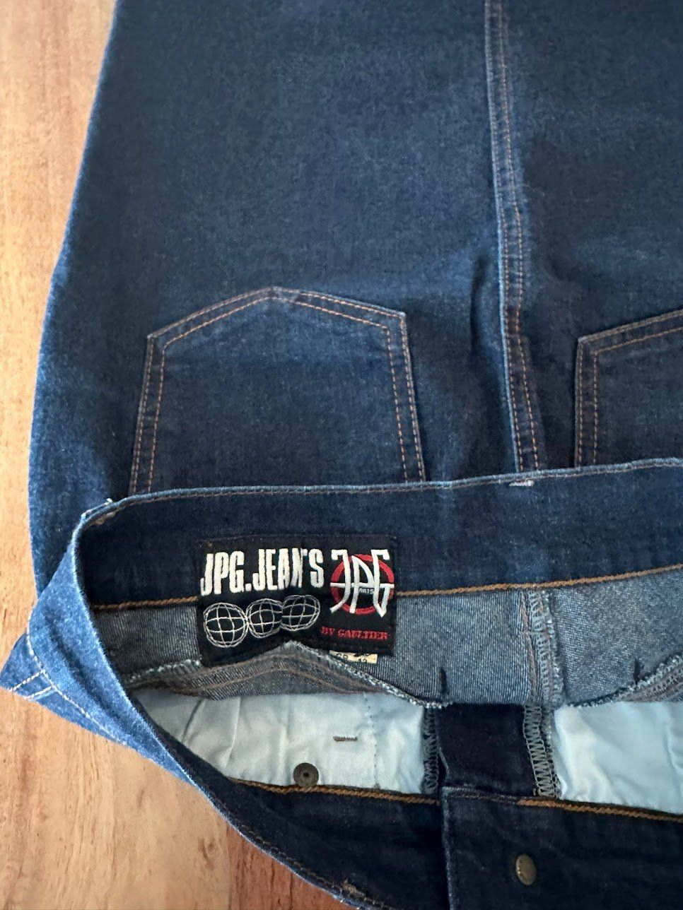 Jean Paul Gaultier Gonne: Jeansrock von J.-P. Gaultier – Usato da Ostermundigen venduto da Madcop 2