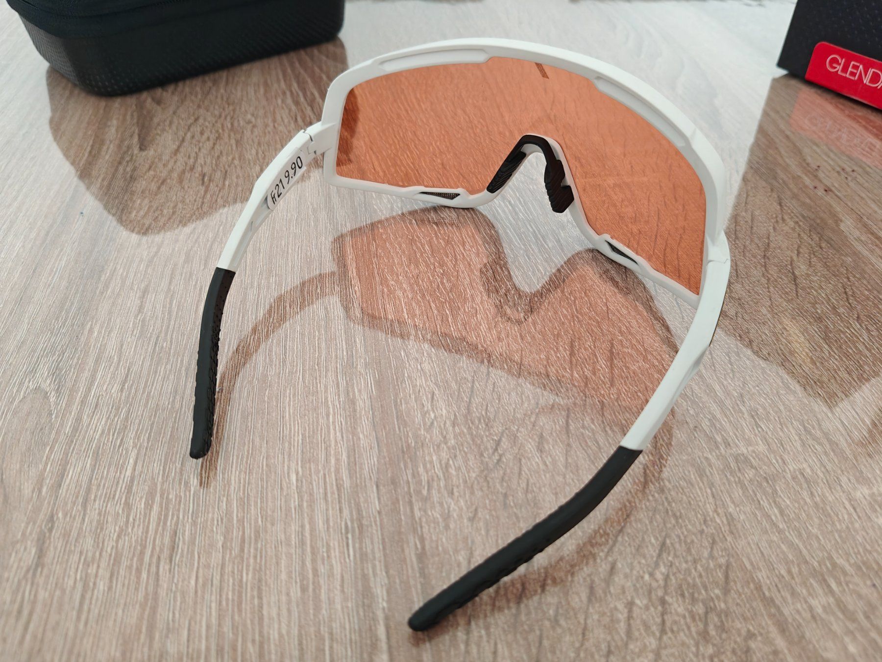 Brillen & Gläser: 100% Glendale Soft Tact Off White, Persimmon – Neu und originalverpackt aus Mönchaltorf von addap 2