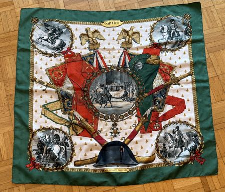 Original HERMÈS Paris Seidentuch „Napoléon“ – Philippe Ledou