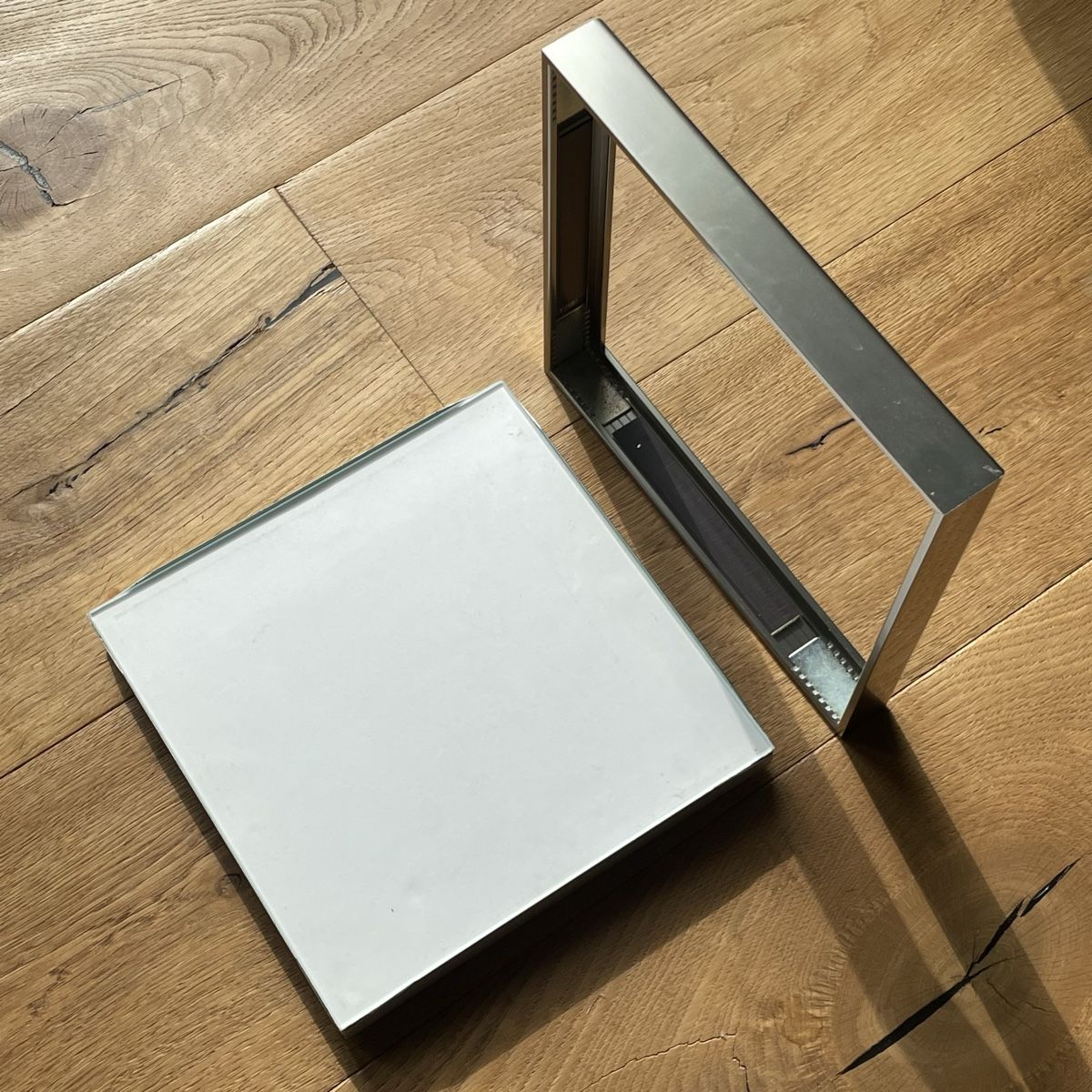 Cornici: Halbe Alu12 Magnetrahmen 21x21cm – Usato da Büttenhardt venduto da rainid 5