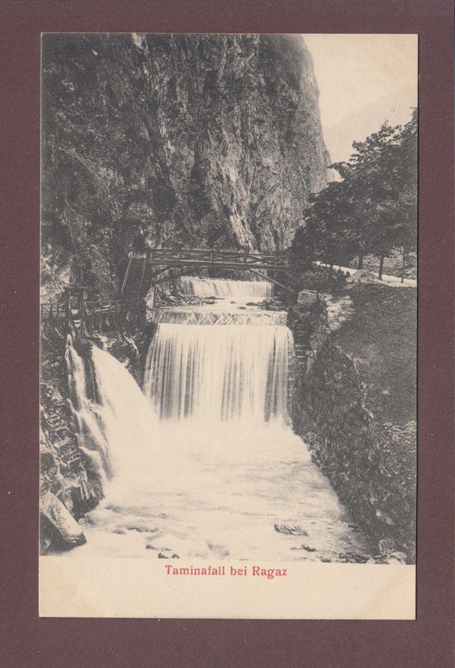 Cartoline postali: Taminafall bei RAGAZ – Usato da Pully venduto da nicecards