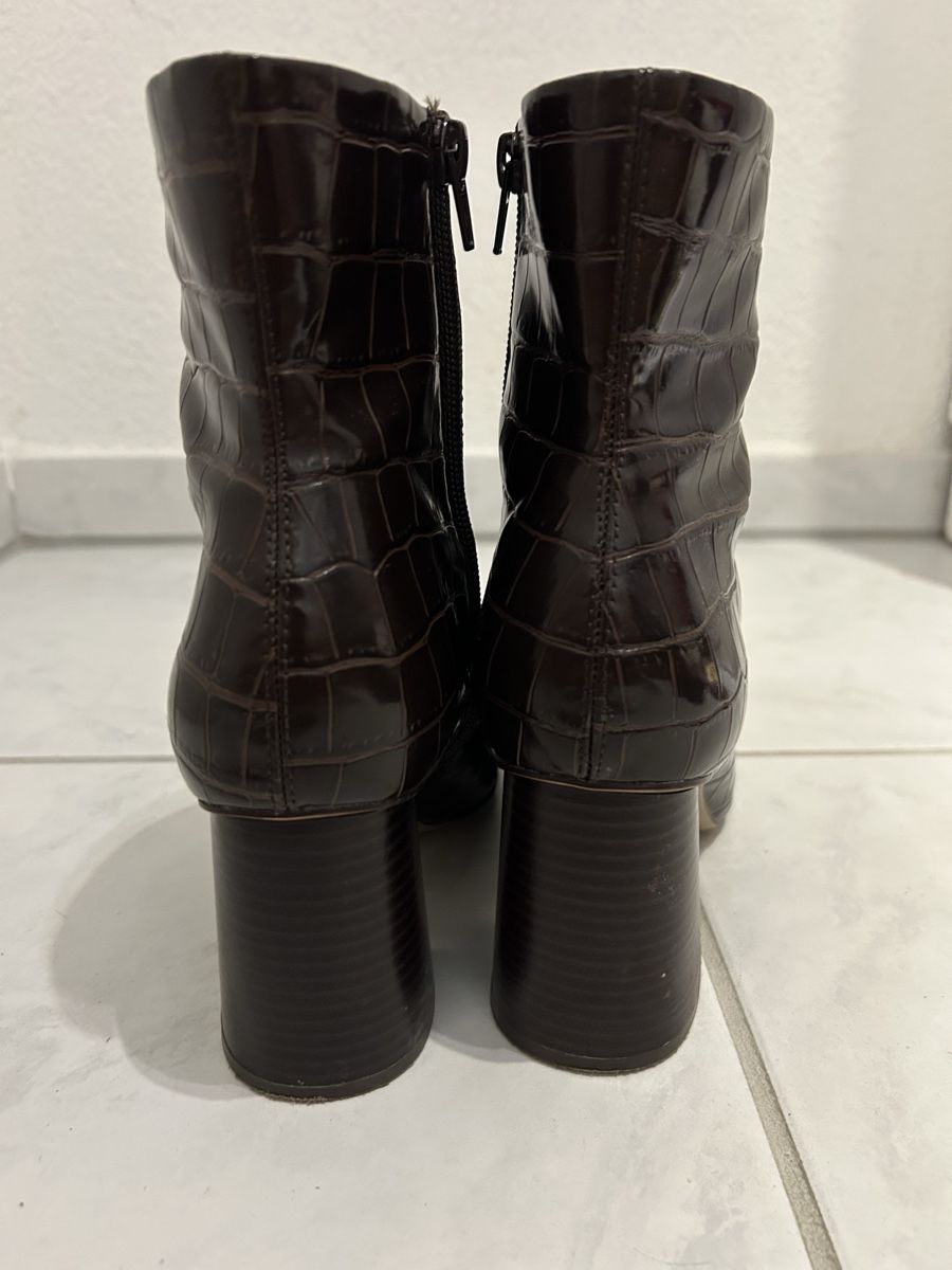 Chaussures femmes: Shoes – D'occasion à Samstagern par Dusan293