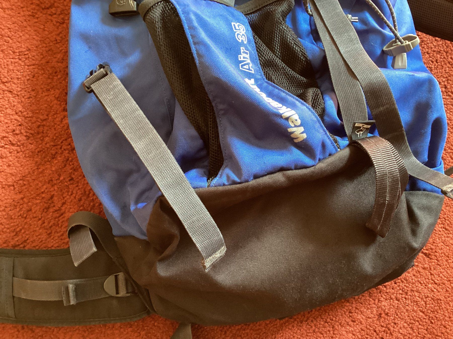 Lowe Alpine Zaini: Lowe Alpine Rucksack 35l – Usato da Olten venduto da Tulpeag 3