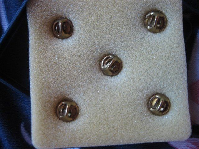 Spille & Fermagli: 5 Pin von Pro Juventute 1995 – Nuovo e nell'imballaggio originale da Mülenen venduto da Rapunzel99 2