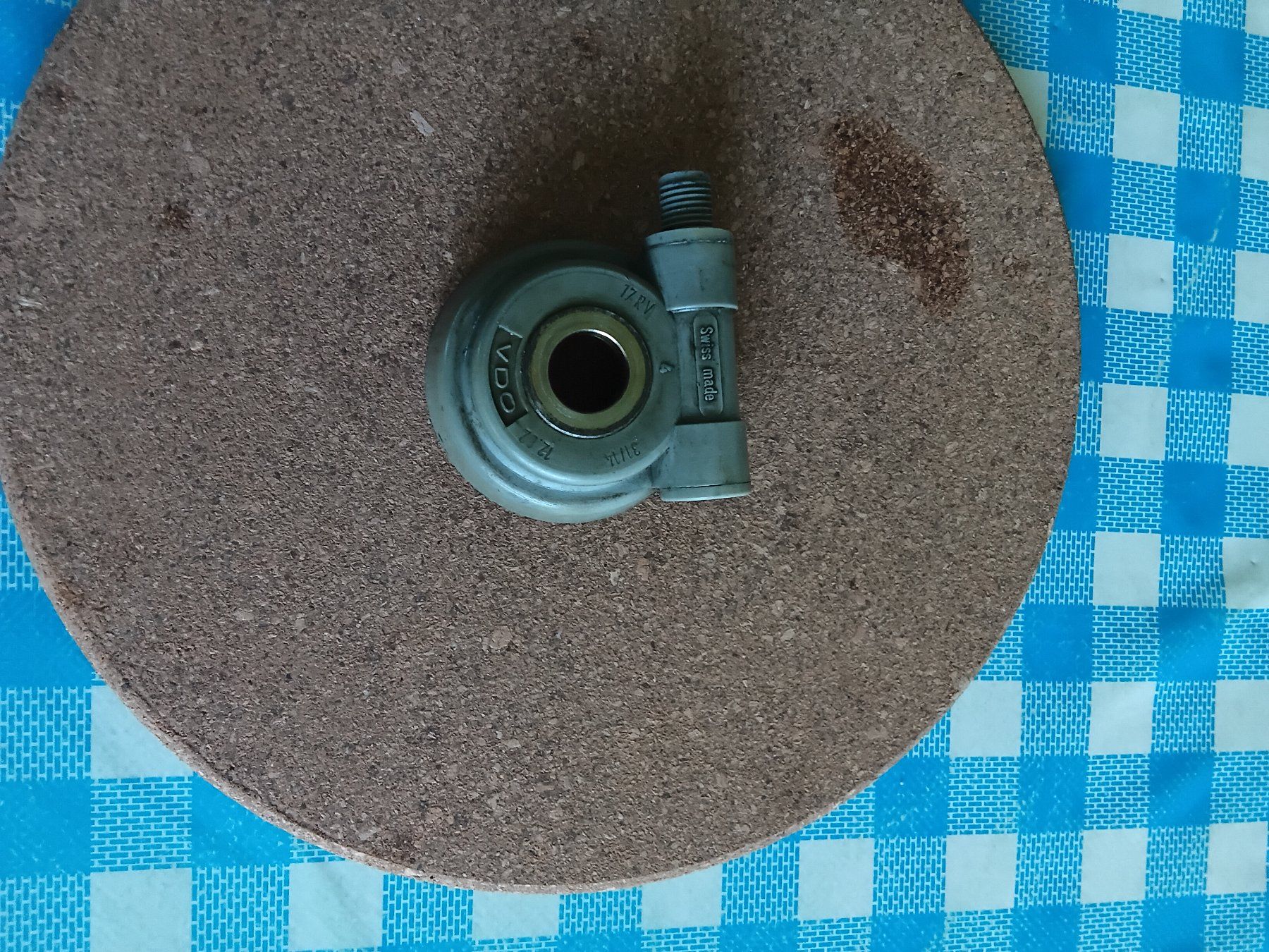 Ciclomotori: VDO Tachoantrieb Tachoantrieb 17" Rechts – Usato da Altdorf UR venduto da Volvo1992 1