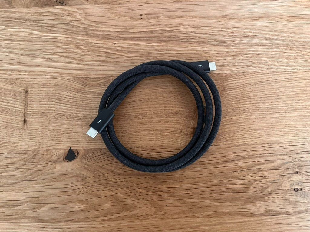 Apple Monitor: Apple Studio Display – Usato da St. Gallen venduto da brickbott 3
