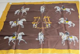 Vintage Seidentuch mit Reitmotiv – Schweiz, 75×80 cm