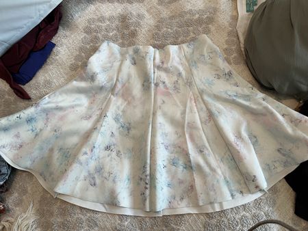 Bershka Minirock, Gr. S, Blumenmuster - perfekt für den Somm