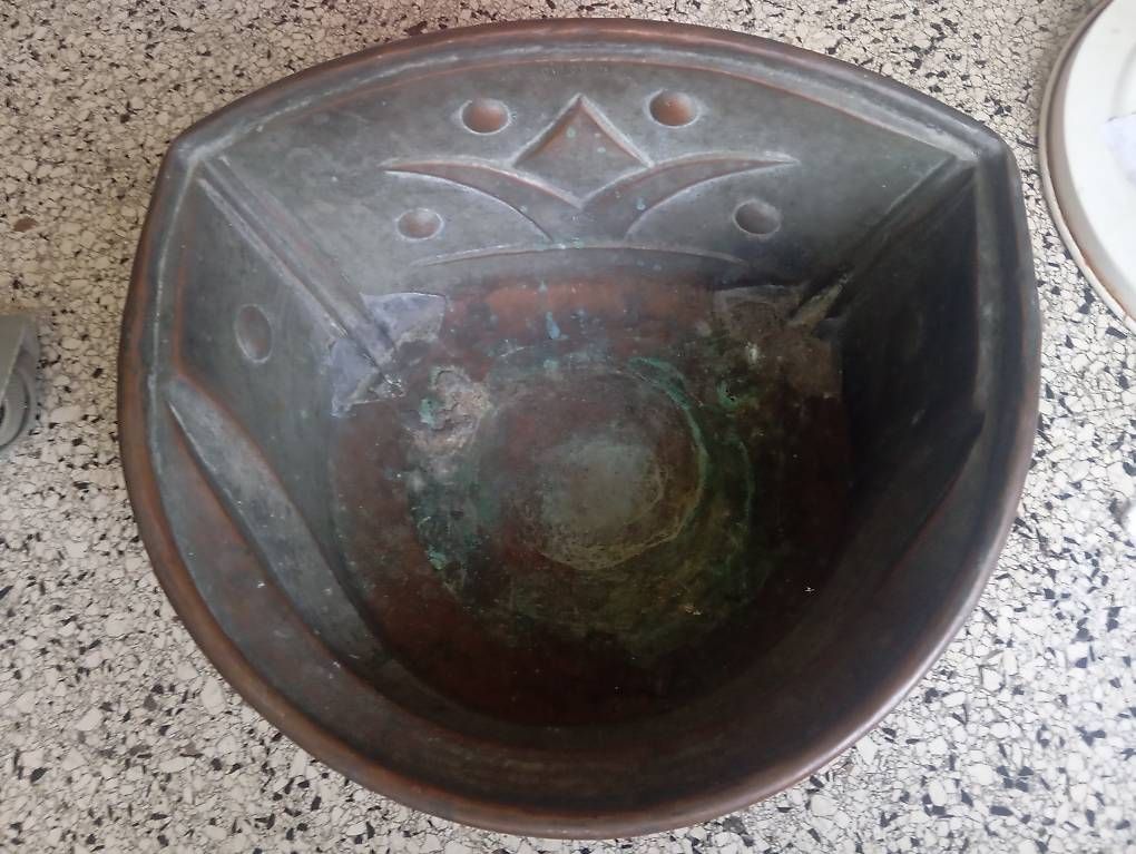 Ciotole: Jugendstil Lavabo aus Kupfer – Usato da Basel venduto da Petergunn 3