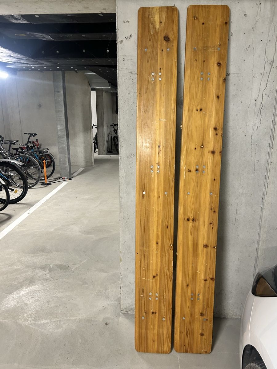 Tische: Holz Tisch mit Sitzgelegenheit – Gebraucht aus Aarau von ram_h8yn 2