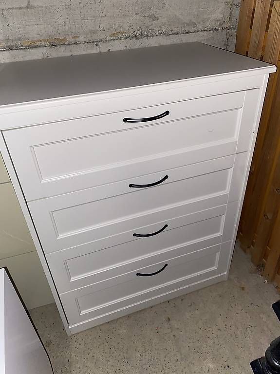 Commodes: COMODE – D'occasion à Renens VD par isi_5d8q