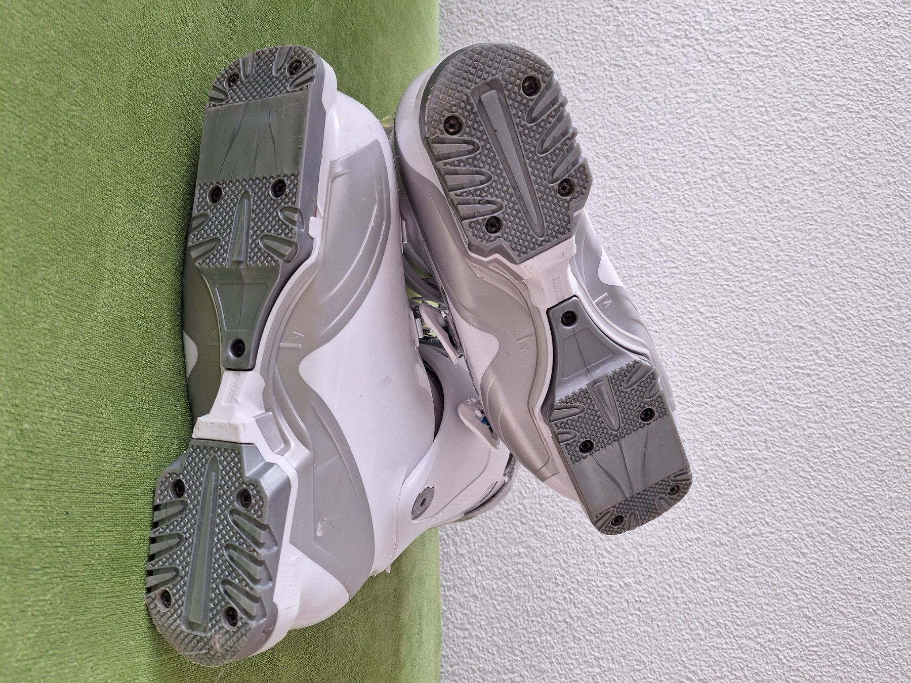 Head Chaussures femmes: Skischuhe Head Grösse 40 – D'occasion à Dürnten par Vreni97 2