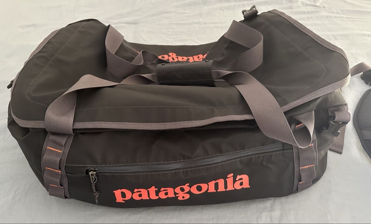 Patagonia Borse: Patagonia - Black Hole® Duffel 55L – Nuovo (secondo la descrizione) da Genève venduto da AuTuMnLoveR