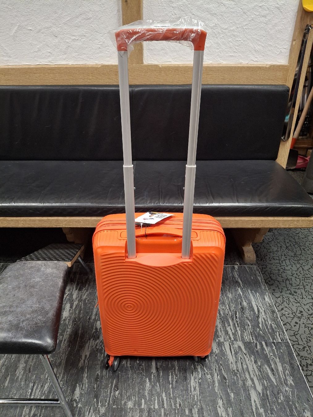 Valigie: Rollkoffer American Tourister – Nuovo (secondo la descrizione) da Adelboden venduto da oestersport 1