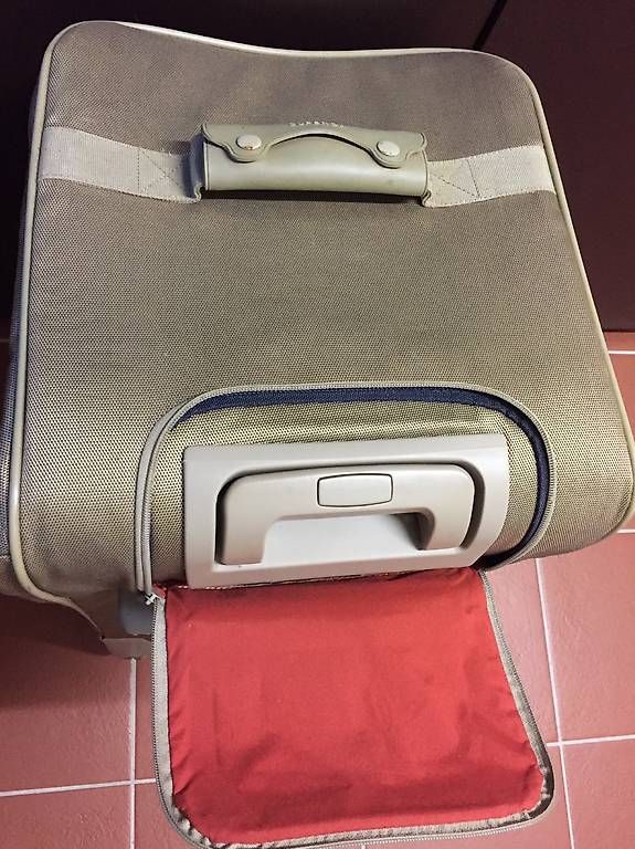 Valigie: Grande valigia SUPERGA – Usato da Massagno venduto da dar_8mq5 3