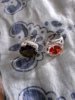 Zwei Ringe mit Steinen und Zirkonia Neu