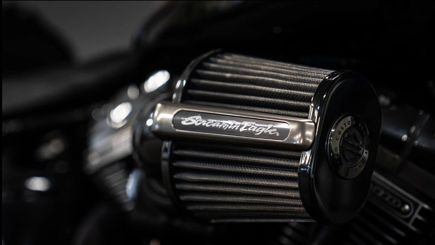 Harley-Davidson Altro: Harley Breakout Pro CVO - neuwertig, einzigartiger Sound – Usato da Ittigen venduto da alaindelon 8