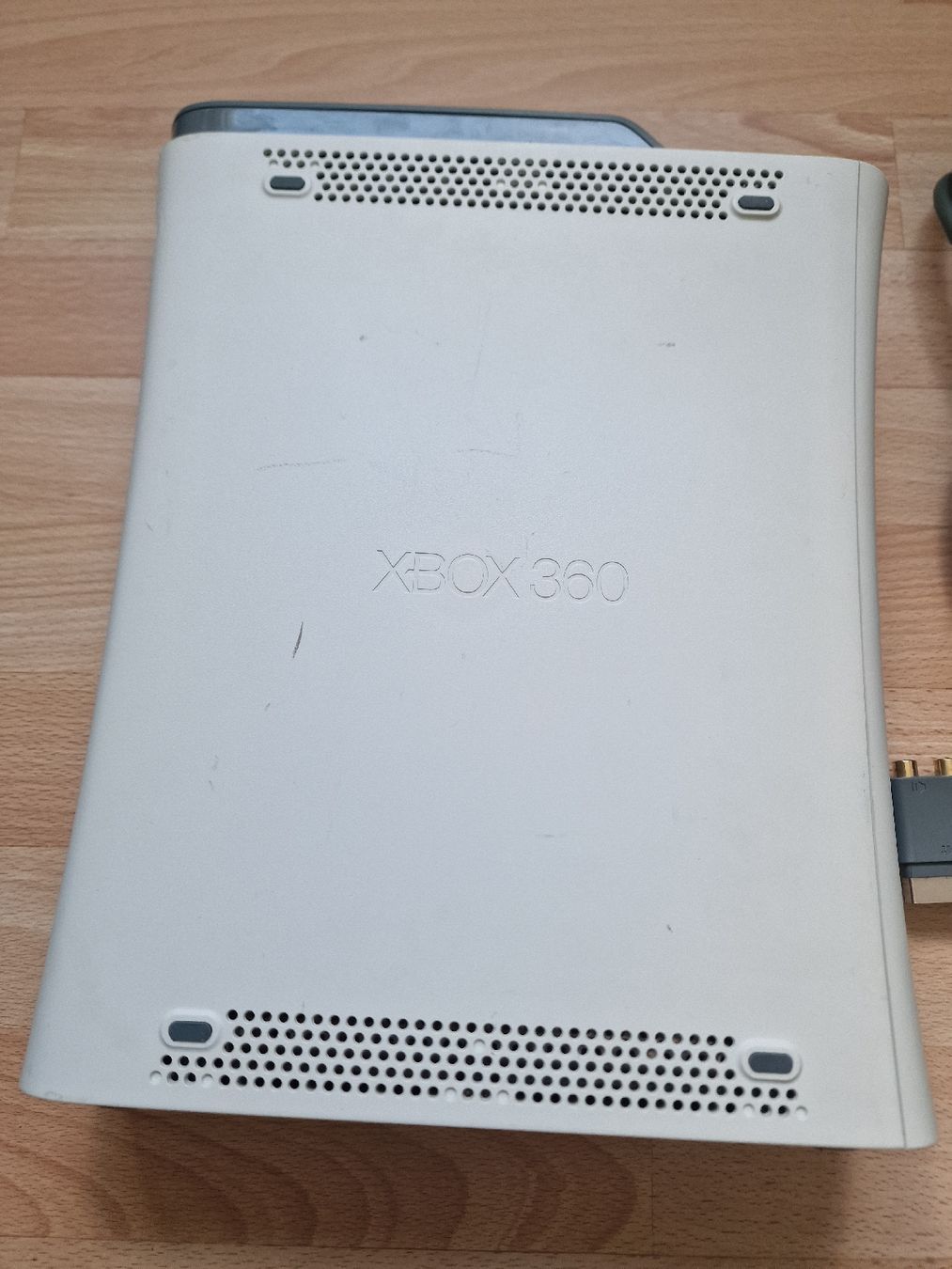 Microsoft Consoles: Spielkonsole Microsoft Xbox 360 mit Controller gebraucht – D'occasion à Fahrwangen par luk_bhw7 3