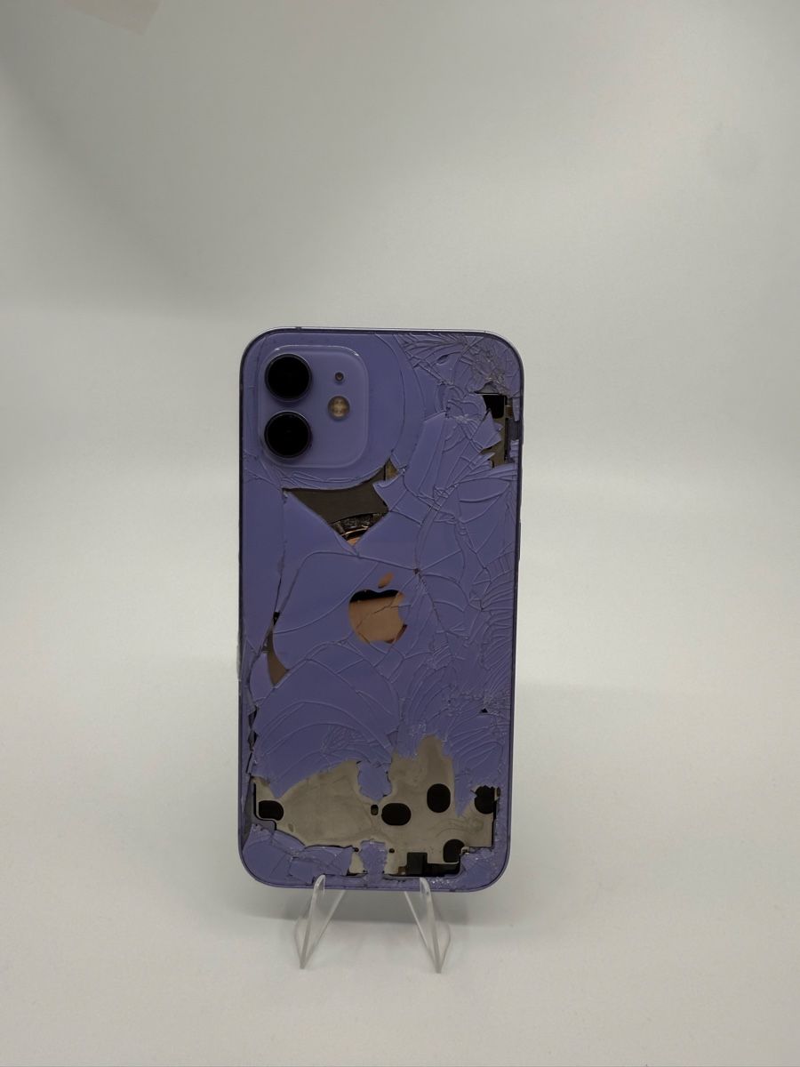 Apple Handys / Smartphones: iPhone 12 128GB – Defekt aus Adligenswil von alessandro2007