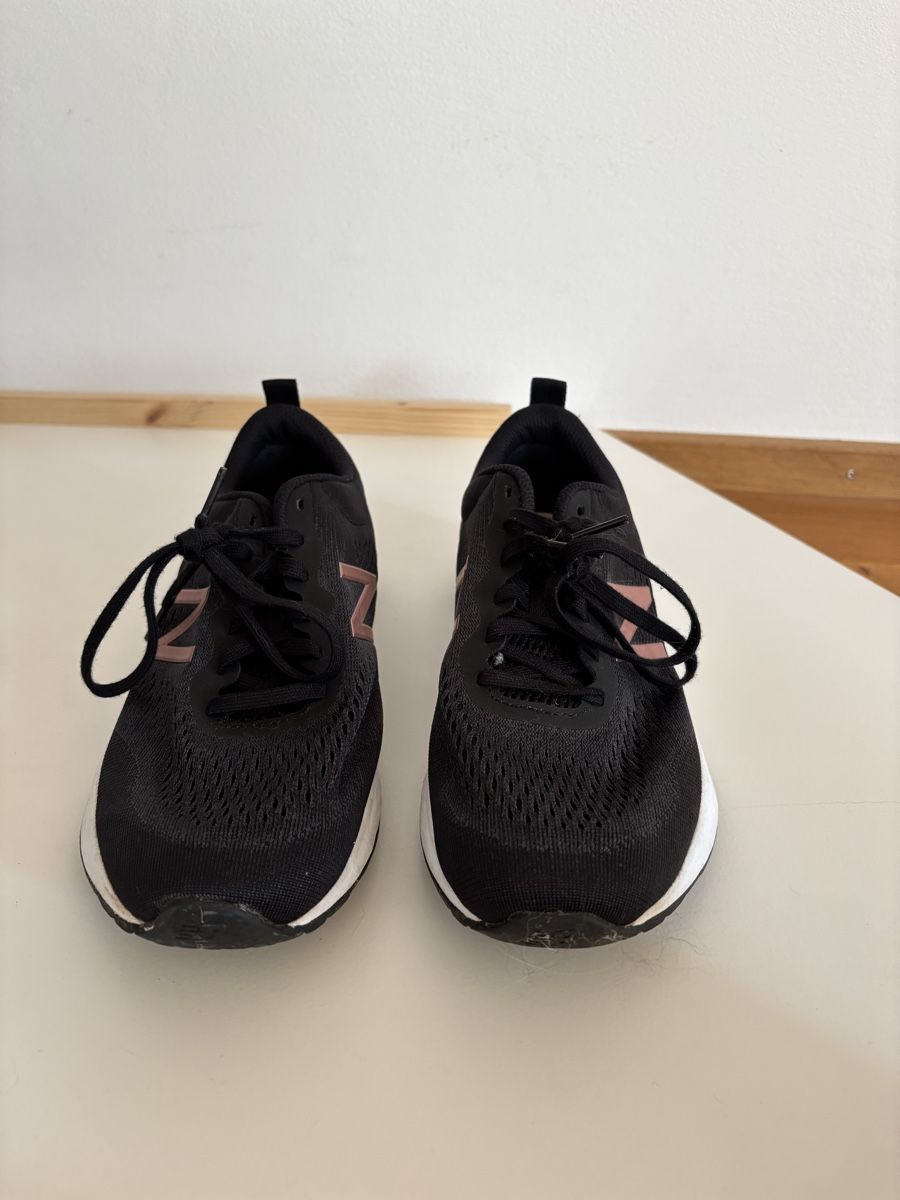 Scarpe da donna: New Balance Fresh Foam Schuhe – Nuovo (secondo la descrizione) da Winterthur venduto da sanneagasi 2
