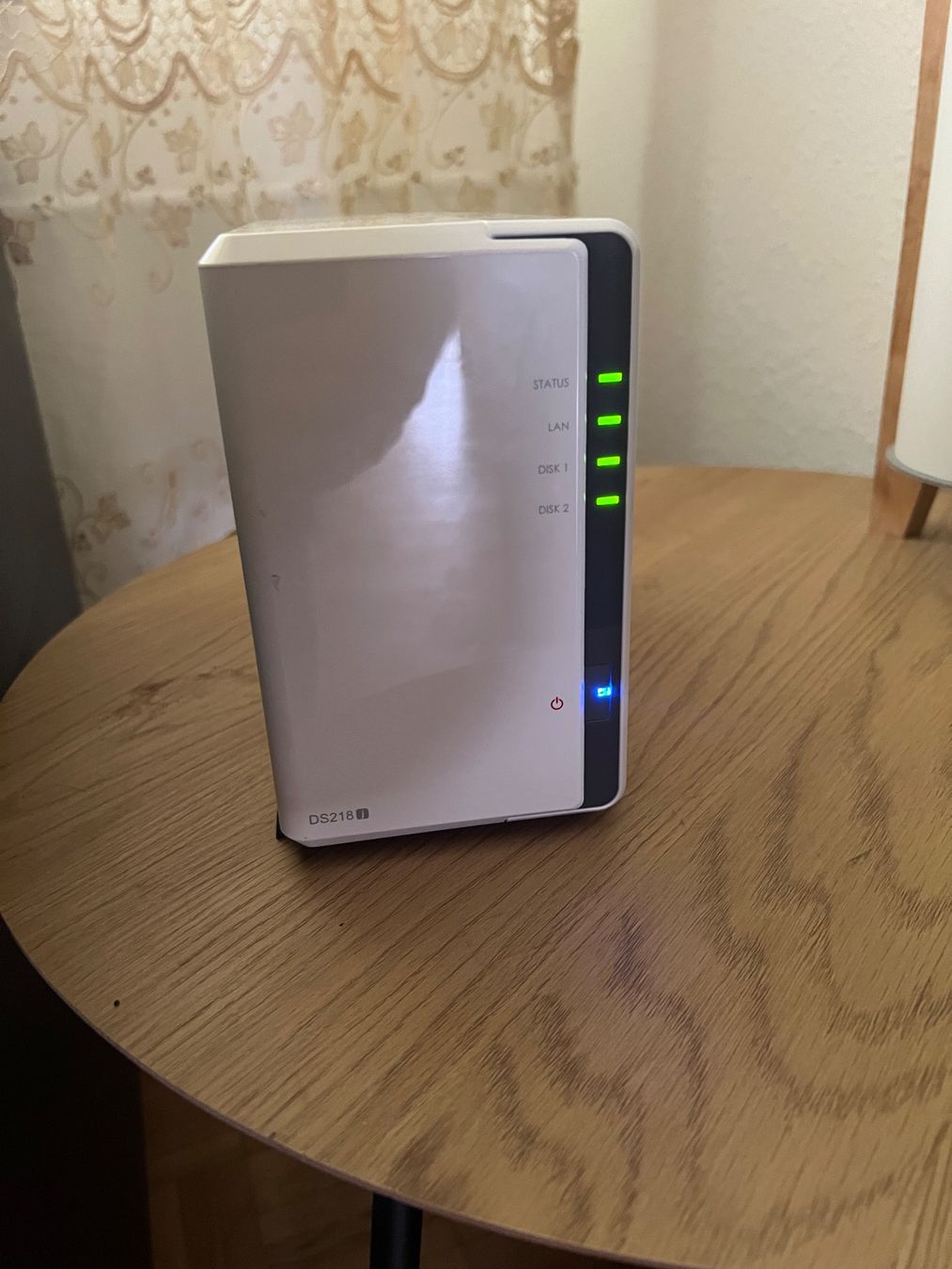 Synology Server: NAS Synology DS218j & 2x2 TB – Gebraucht aus Basel von La.Bonne.affaire