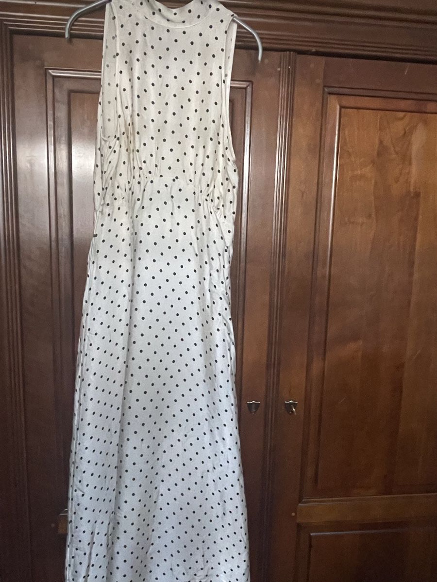 Zara Robes: Robe rétro  – D'occasion à Sion par bru_xj6r 2