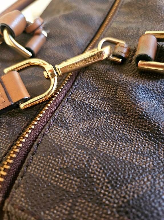 Borse da donna: Michael Kors Kirby Satchel Tasche  – Usato da Roggliswil venduto da Amita59 4