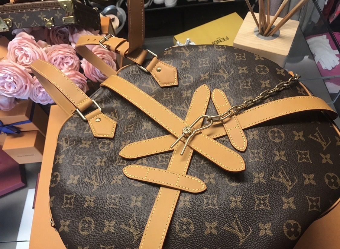 Louis Vuitton Borse: Louis Vuitton Soft Hat Trunk! – Nuovo e nell'imballaggio originale da Oberengstringen venduto da Achanel 3
