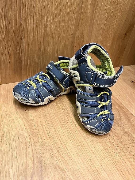Geox Scarpe per ragazzi: Geox Trekkingsandalen - Gr. 24 – Usato da Sevelen venduto da JohneL