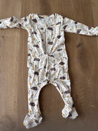 Baby Strampler Wolken Sterne Gr. 68 Grösse 3-6M