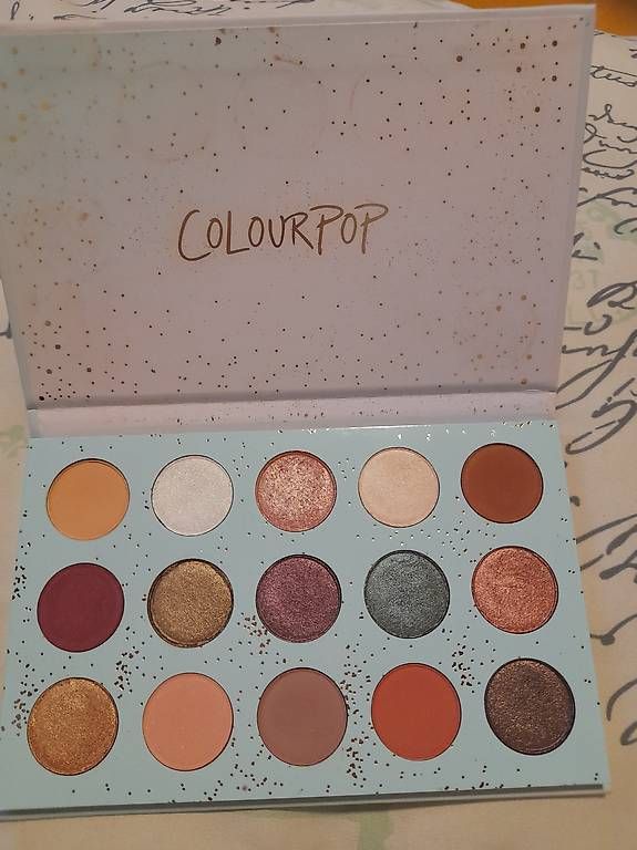 Make-up: Colourpop eyeshadow palette – Usato da Hochdorf venduto da gal_w9hk