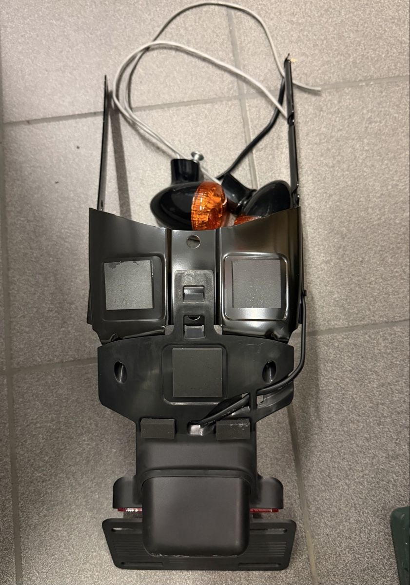 Harley-Davidson Tutti i ricambio per moto: Harley Davidson Heckteil mit Blinker / Heckteil – Usato da Mauren venduto da Sascha_M 1
