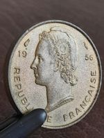 Französisch-Westafrika 10 Francs 1956 Paris in Bronze-Alumin