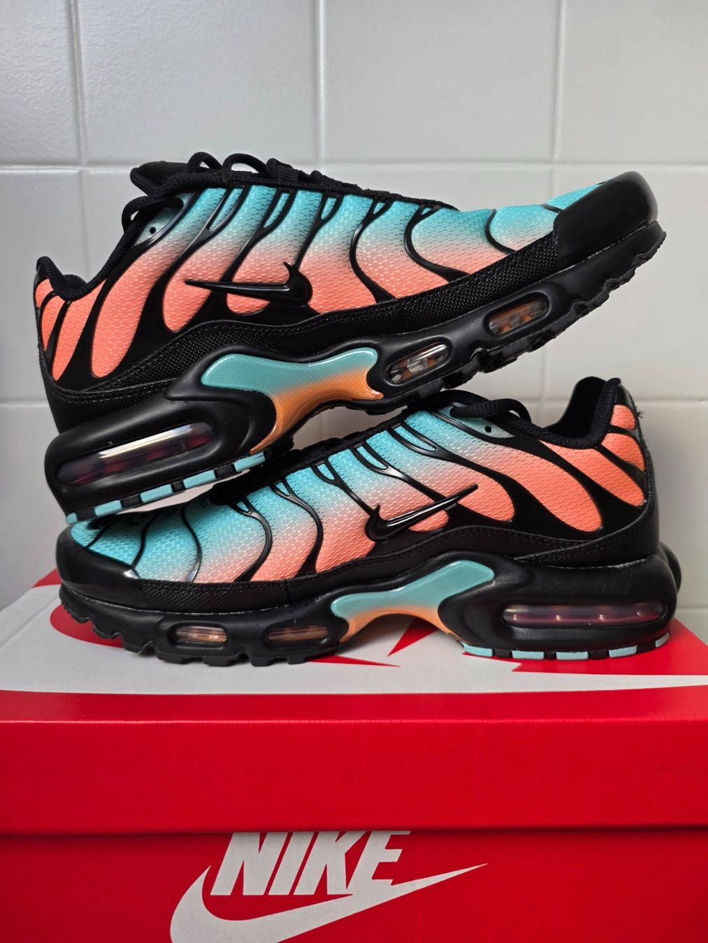 Nike Scarpe da uomo: Nike Air Max Plus TN – Nuovo e nell'imballaggio originale da Fleurier venduto da dav_xx8y
